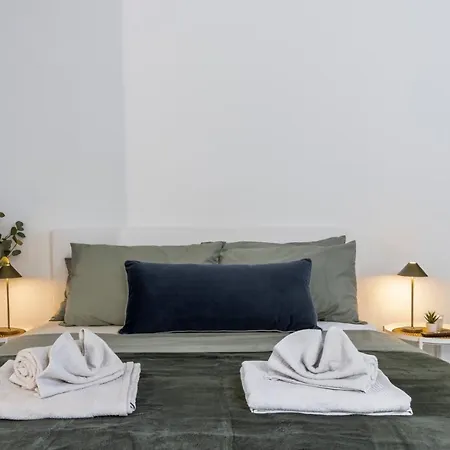 Apartment Hippohouse A 800m Dal Politecnico Turin