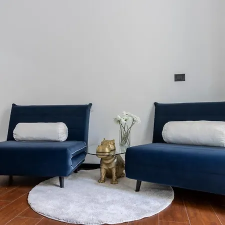 Hippohouse A 800m Dal Politecnico Apartment *
